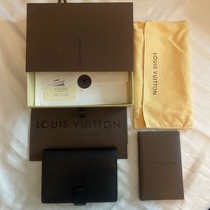 Louis Vuitton Epi Leather Small Ring Agenda R20052